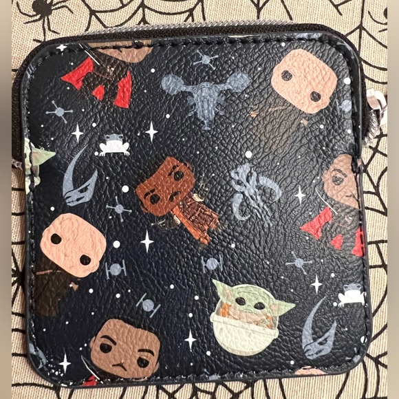 FUNKO POP STAR WARS COIN WALLET / PURSE - MANDALORIAN DISNEY - Picture 4 of 9